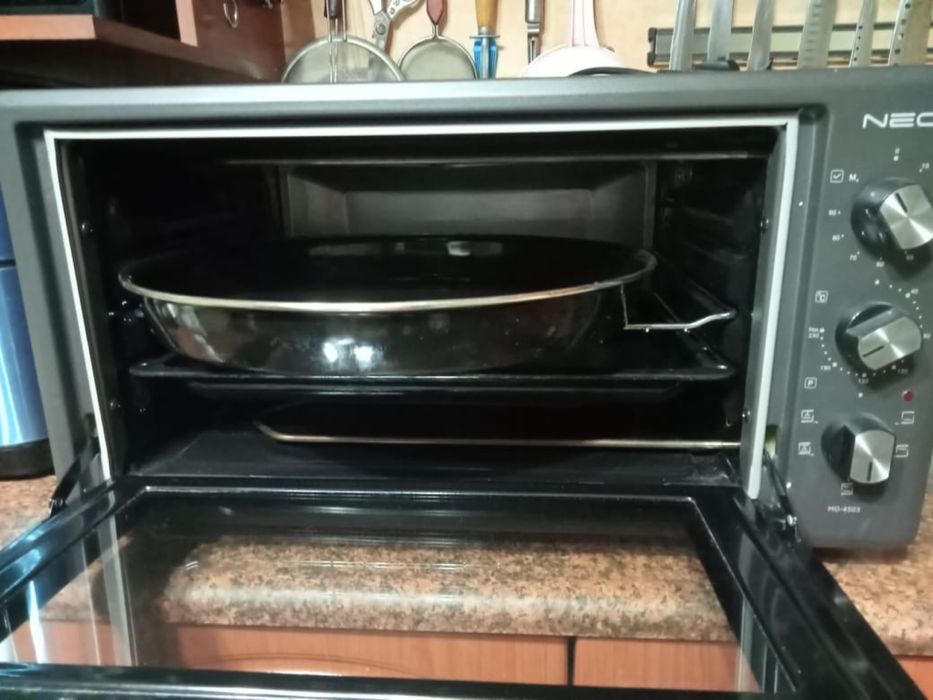 Продается печка черный цвет