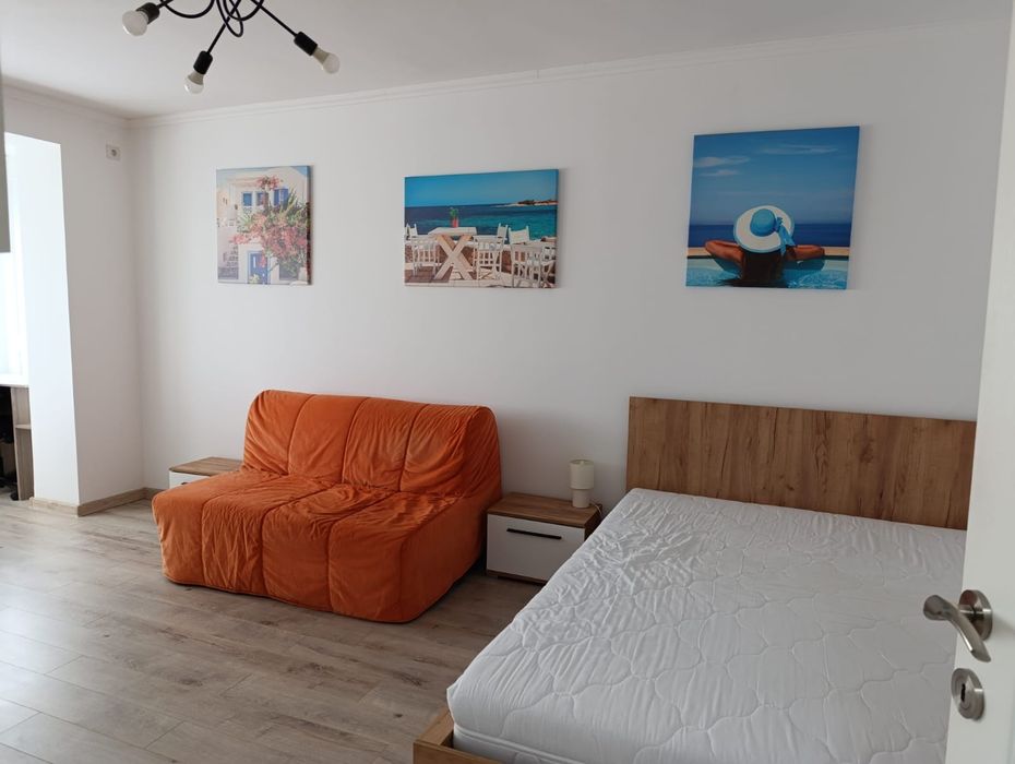 Garsonieră de închiriat – zonă excelentă Timpuri Noi / Tineretului