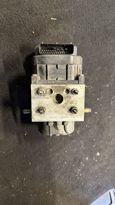 ABS Модул / АБС Помпа / Toyota / Corolla Verso /