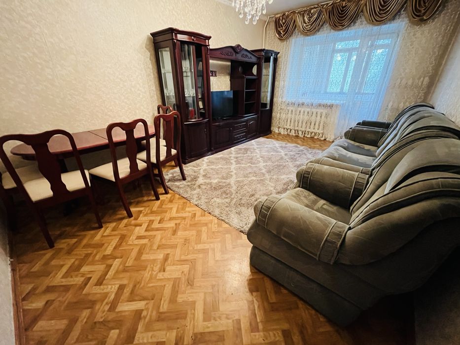 Сдам 2 квартиру посуточно просперкт Назарбаева 76