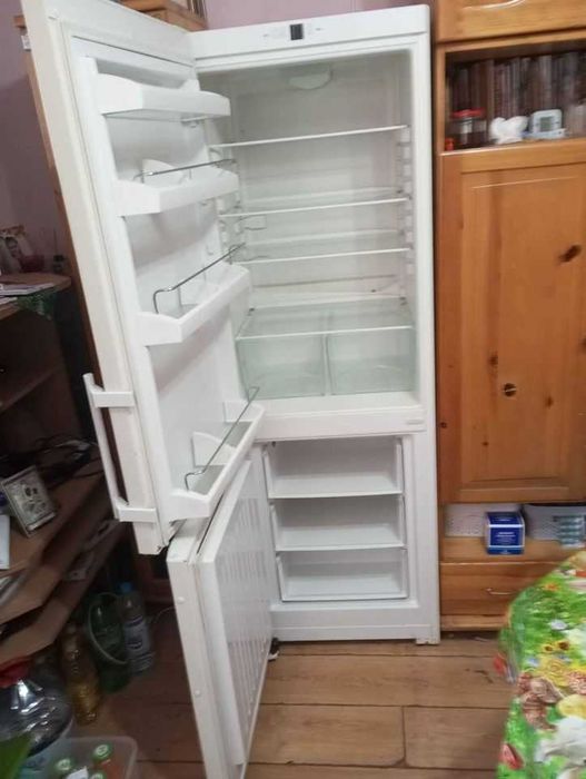 Хладилник Liebher