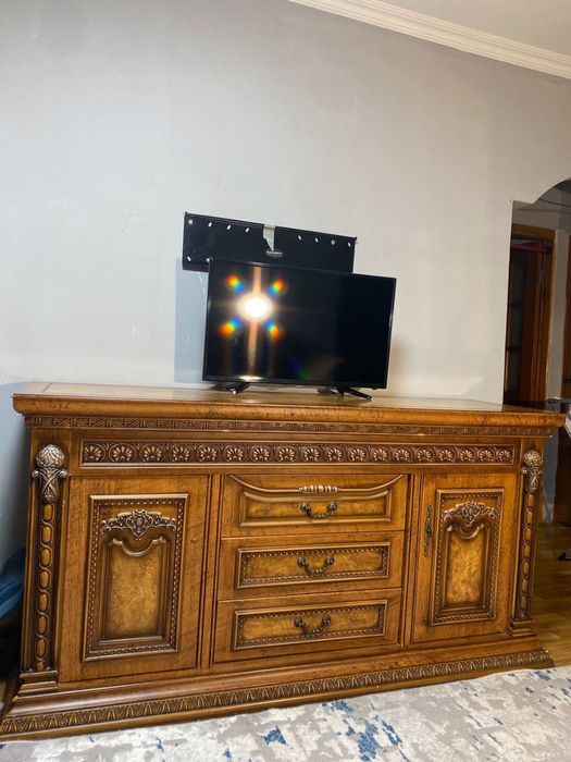 Итальянская мебель: 700 000 тг. - Мебель для гостиной Алматы на Olx