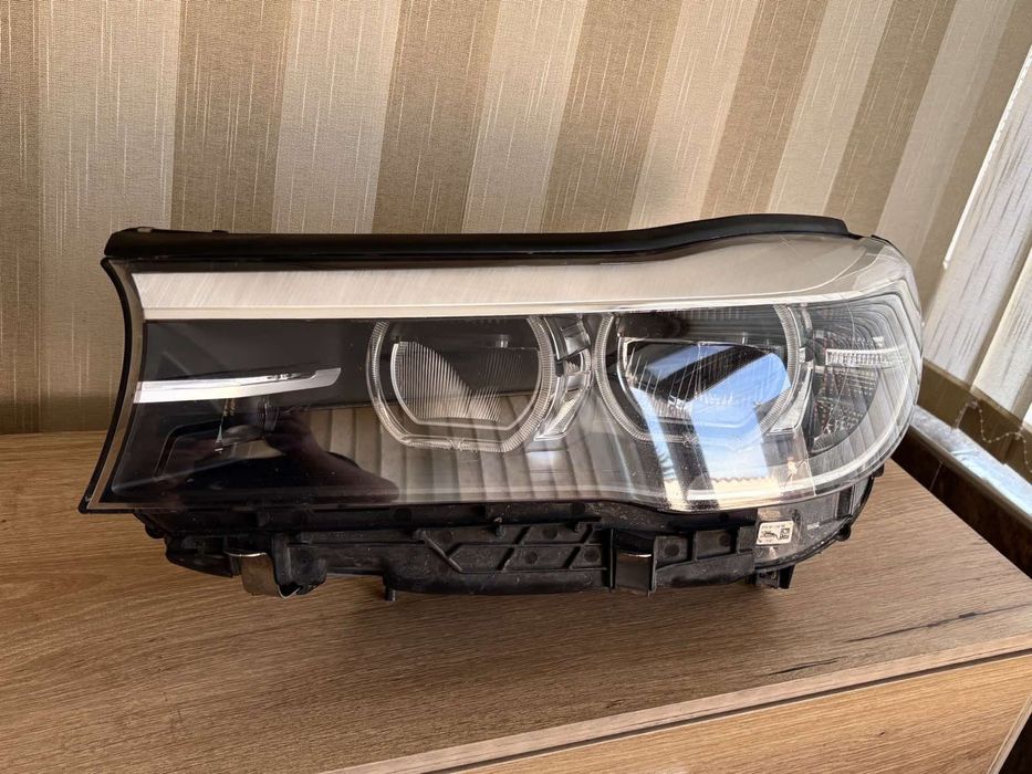 Фарове и стопове за BMW 7 серия G11-G12
