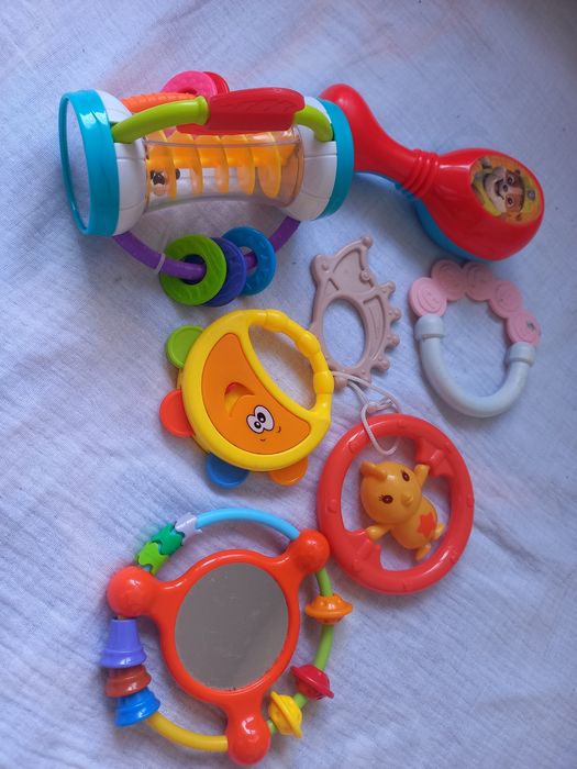 Lot jucarii bebelusi