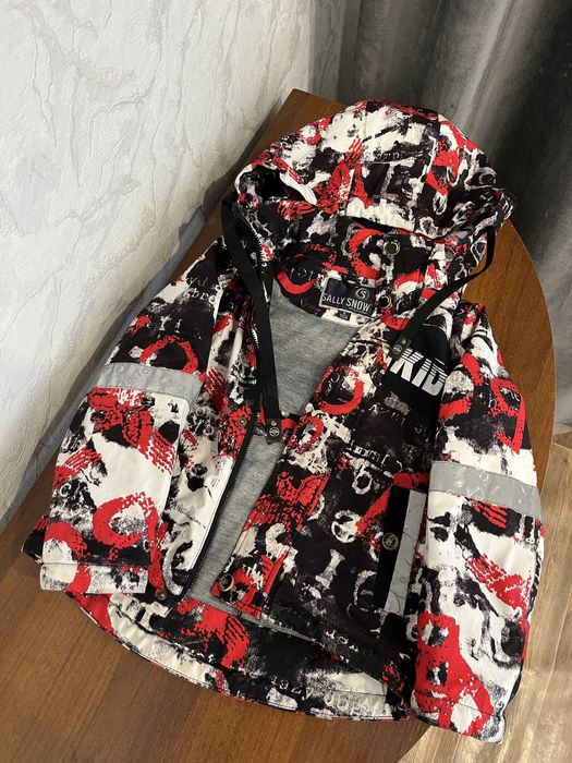 Продам детские вещи и обувь