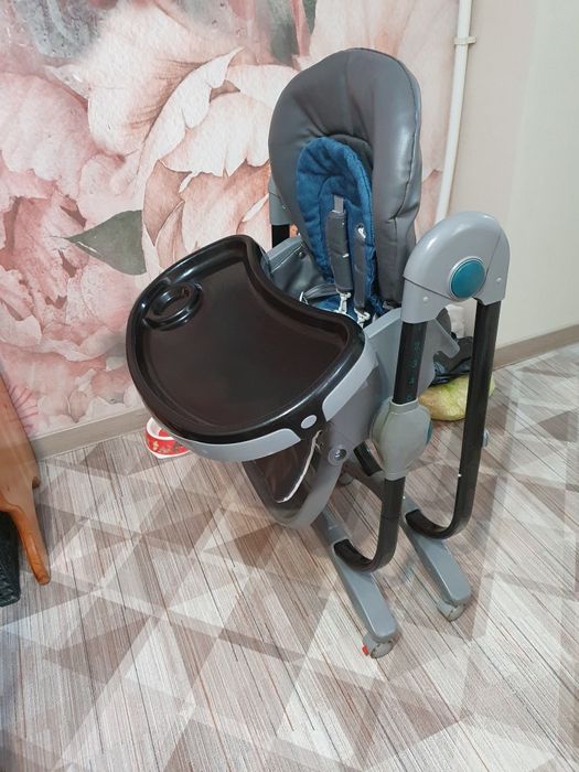 продам детский стул