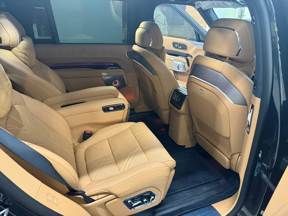 ZEEKR X9 sotiladi naxtga kraska toza