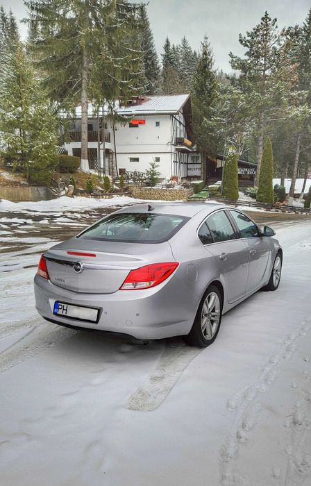 Opel Insignia 2011 160cp
