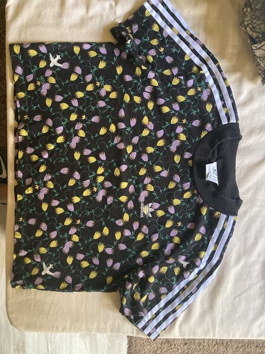 Adidas тениски -xs