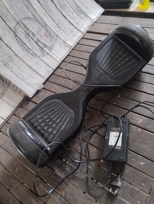 Ховърборд със зарядно