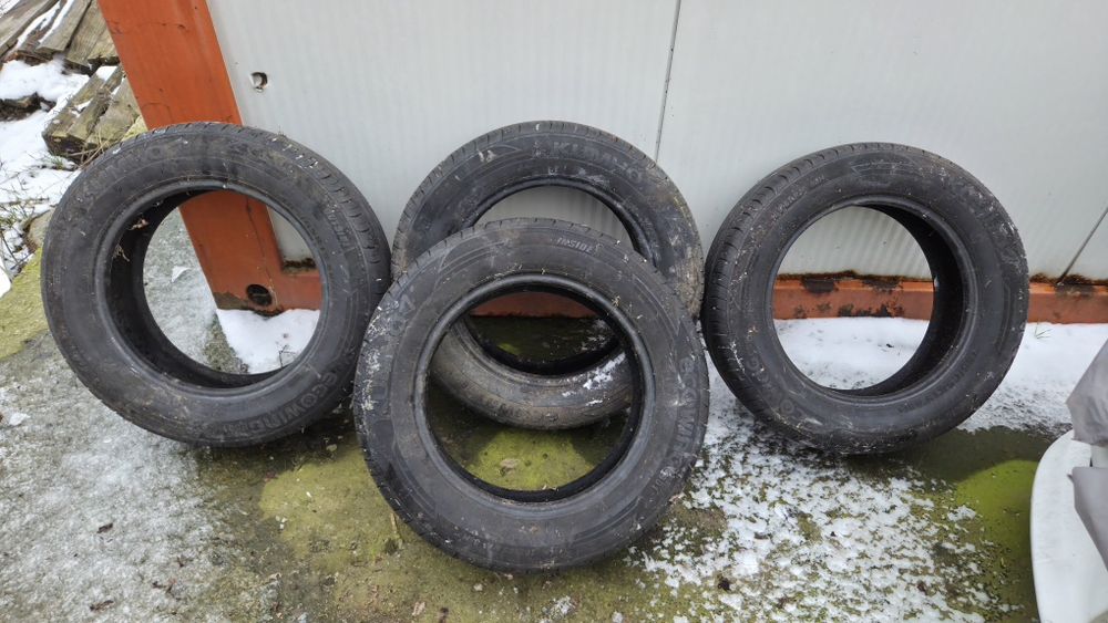 Anvelope Khumo 185/65 r15