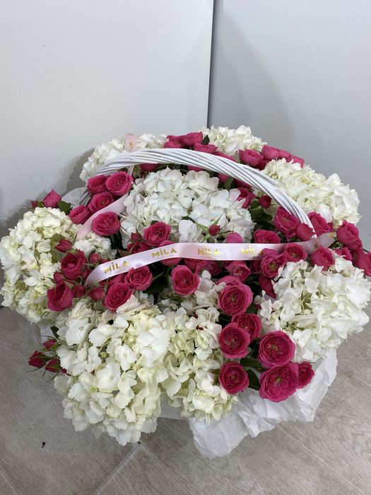 Корзина гортензия и спрей