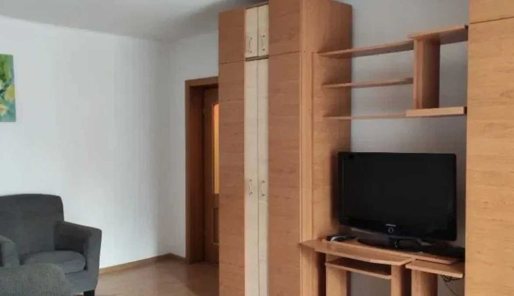 Дава се под наем Едностаен апартамент в Пловдив, Въстанически - 36 кв.м за 158.1 € - Снимка #1