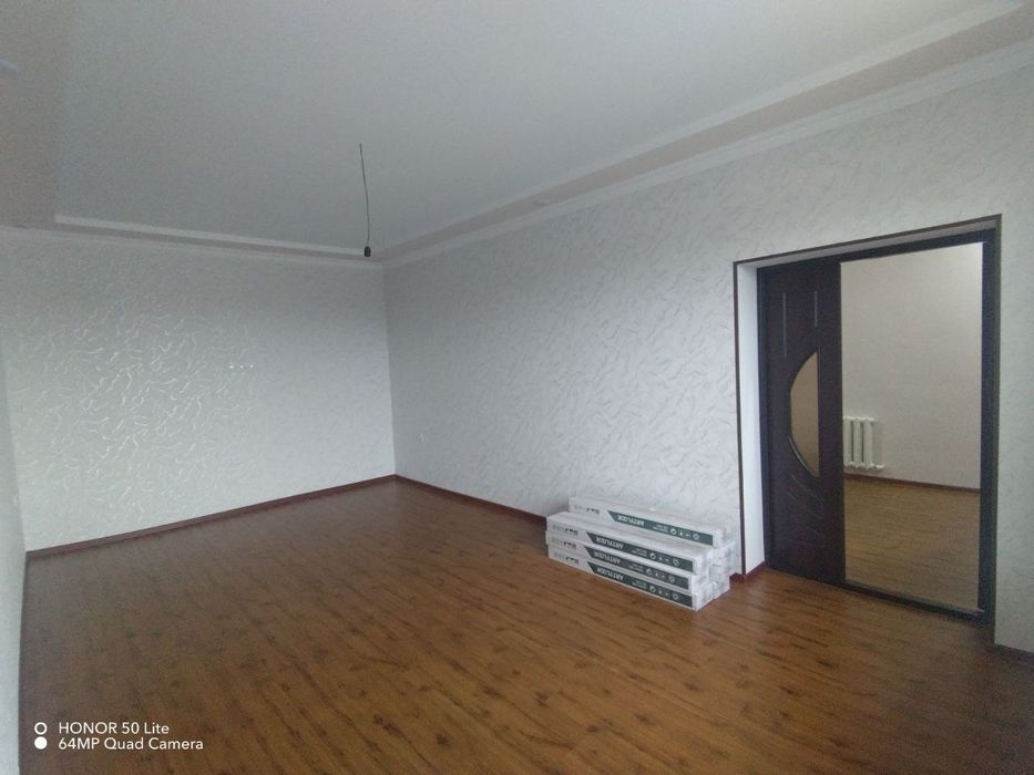 Участок, Кибрай туманида жойлашган, ташгрес.