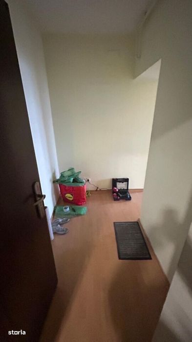 Apartament 3 camere S4 str Savinesti