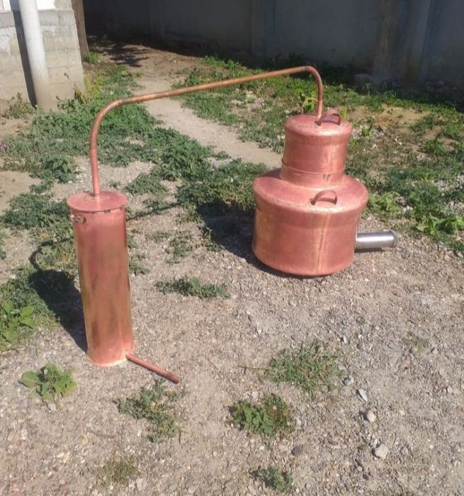 Vand cazan de țuică la 120 de Litri cu fundul de 4 mm pareti de 3 mm capacul de 2 mm mai multe detali sunați nr
