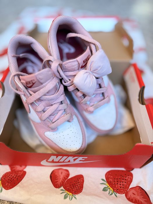 Nike Dunk Low детски маратонки 33 номер
