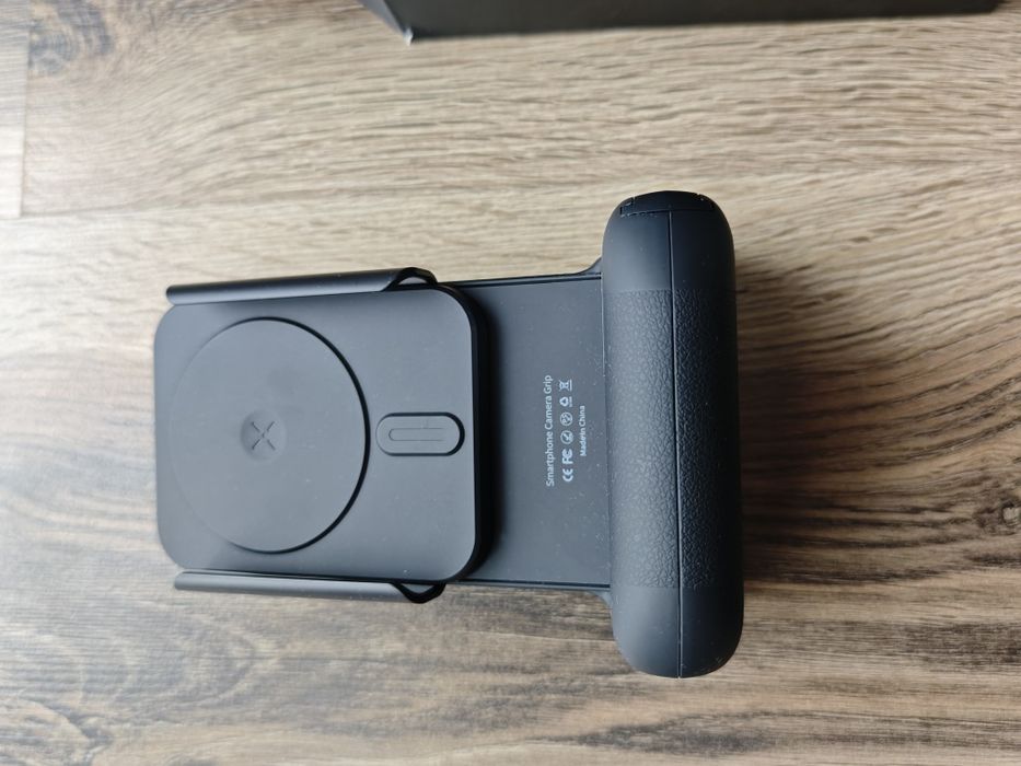 Grip foto smartphone nou