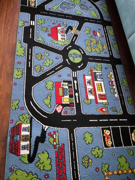 Дорожка в детскую комнату