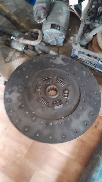 Запчасти на ЗИЛ 131