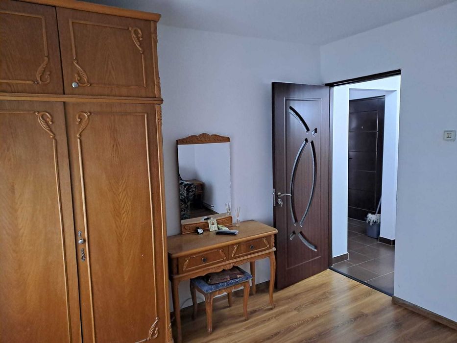 Apartament 2 camere, de inchiriat, strada Aleea Vilelor, 1500 lei