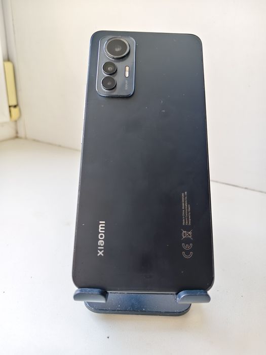 Продам xiaomi 12 lite
