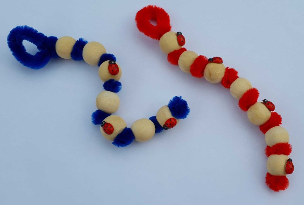 Сувенири за бебешка количка против уроки