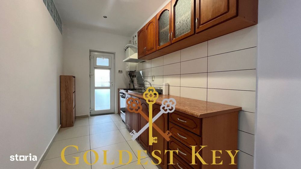 Apartament spatios cu 2 dormitoare, balcon, terasa si parcare!