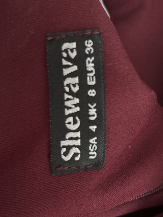 Вечернее платье на выпускной/мероприятия