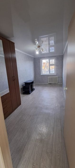Сдам 2 комнат квартиру