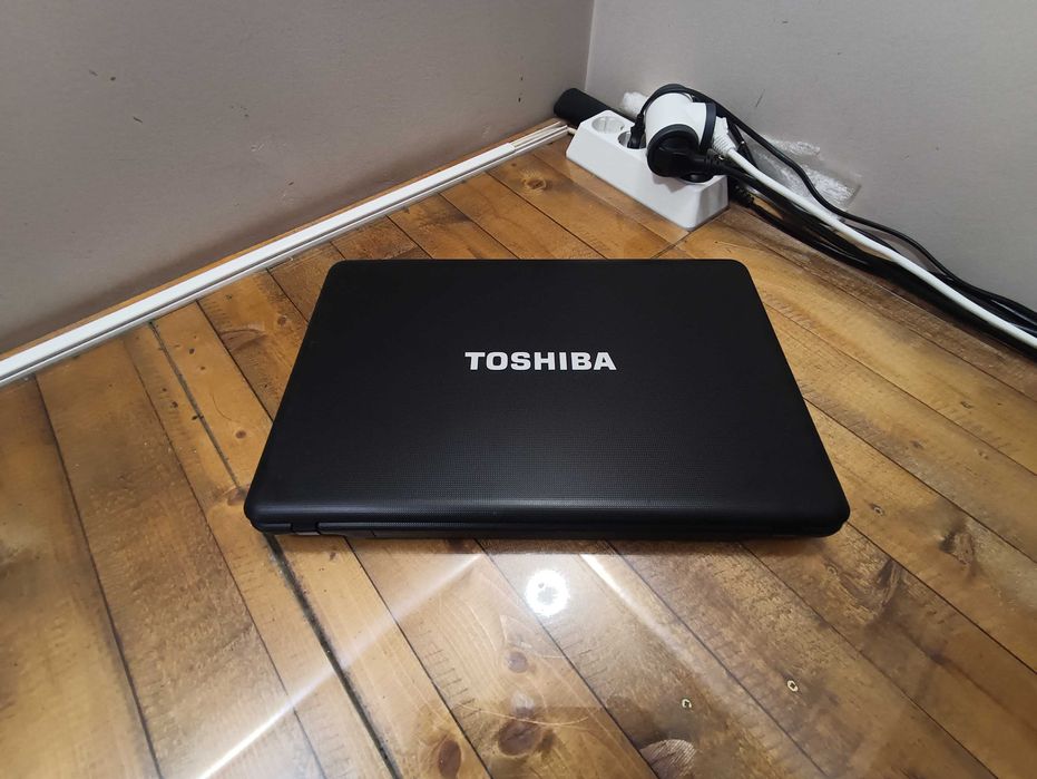 Лаптоп Toshiba Satellite C660D - 15.6"