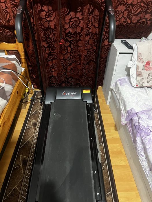 Продавам пътека зя бягане