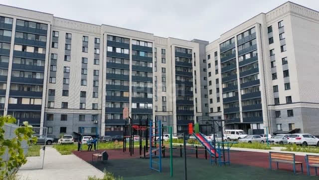 2-х комнатная квартира в районе ДБС