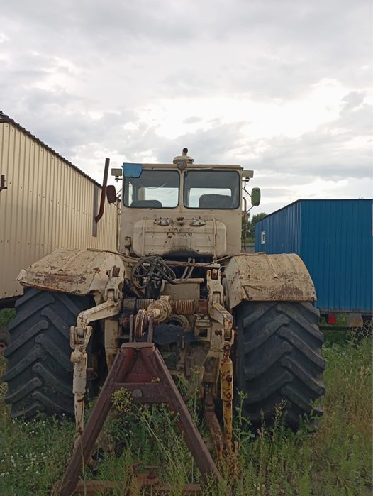 Продам трактор К700