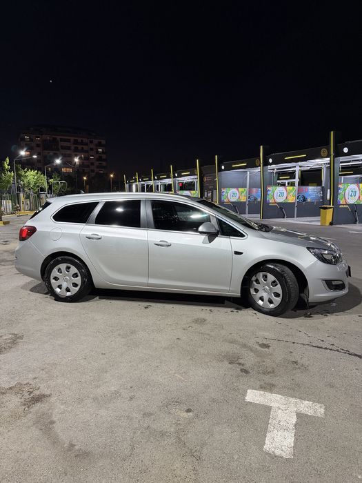 OPEL Astra 2013 — imagine 4