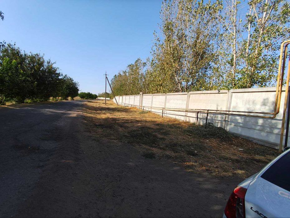 Ер 1,8 гектар, М-34 йулига 100 метр, Ишлаб чикраиш учун зор жой