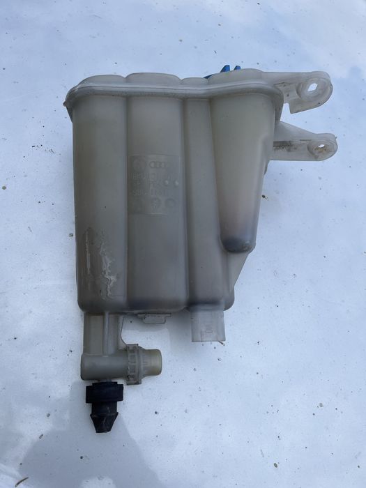 Vas de expansiune Audi A4 B8 2009 8K0121403G 8K0 121 403 G