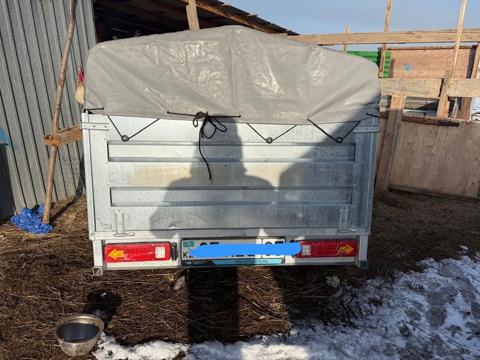 Продам прицеп почти новый