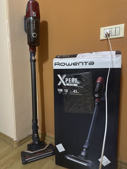 Aspirator vertical fara fir Rowenta Xpert 6.60 CU GARANTIE