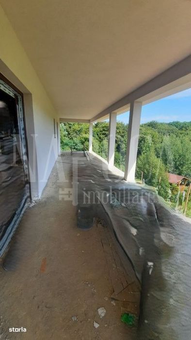 Casa 5 camere de vanzare in Salicea