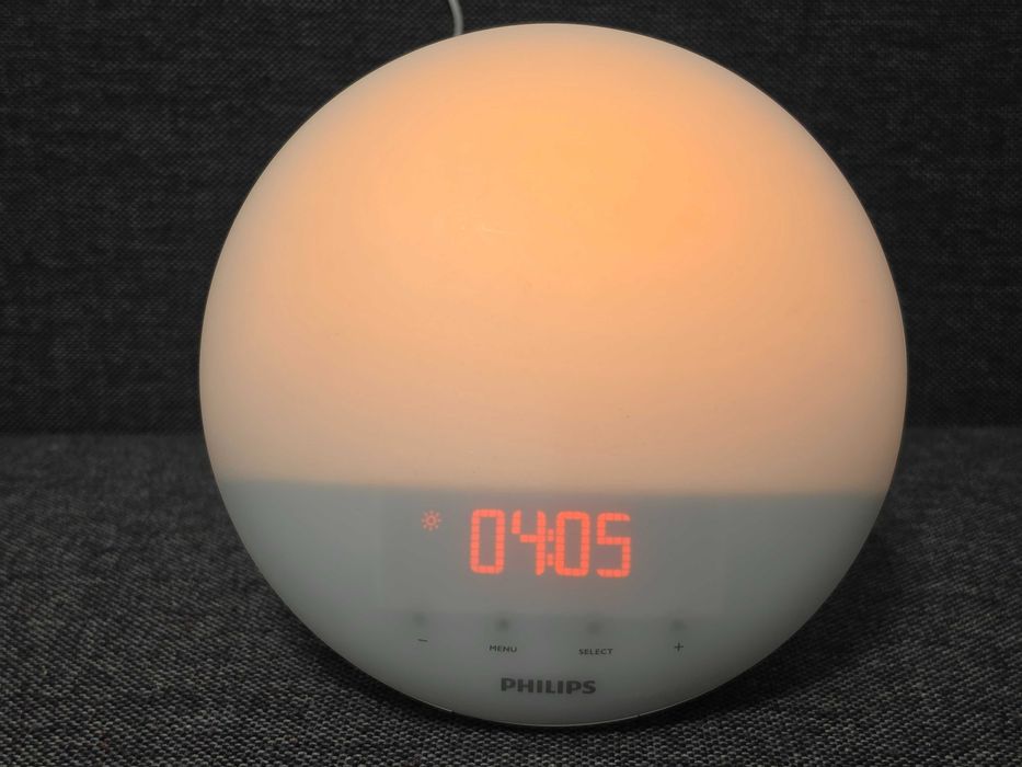 Ceas cu alarma si lampa cu radio FM Philips SmartSleep Wake-up Light HF3519