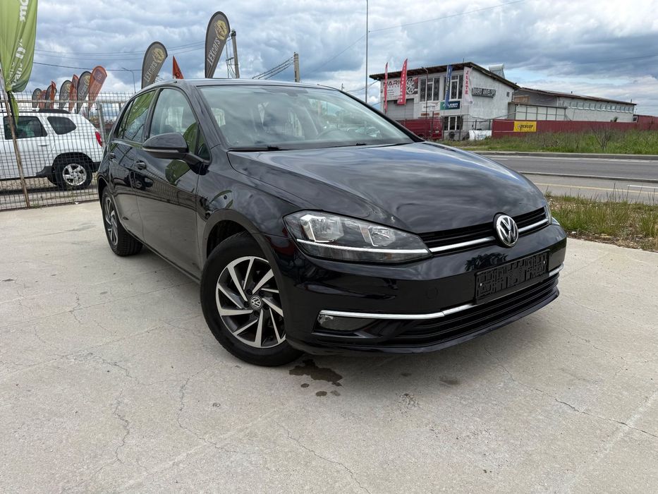 Volkswagen Golf Foarte bine intretinuta ! Se accepta orice fel de verifcare !!