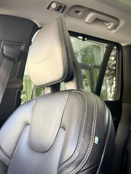 Volvo XC90 D5 AWD Inscription ! Garantie 12 Luni !