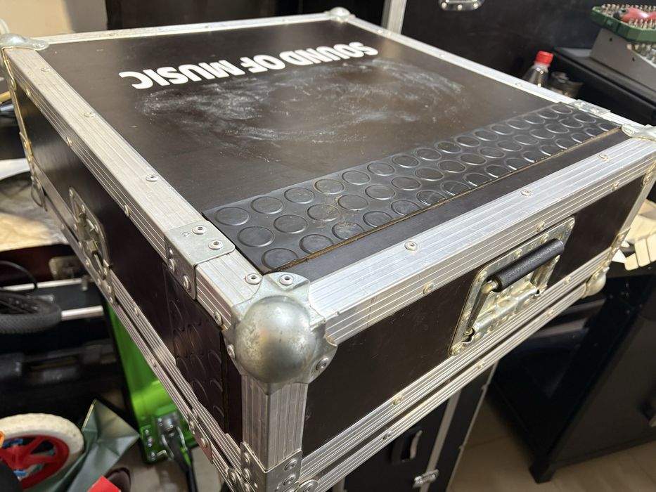 Flight case Dj / case consola Dj