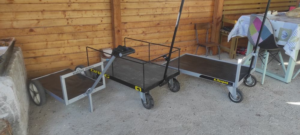 Транспортни метални колички