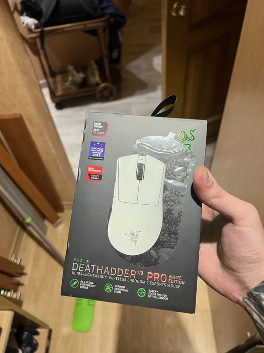 Игровая мышка Razer Deathader V3Pro