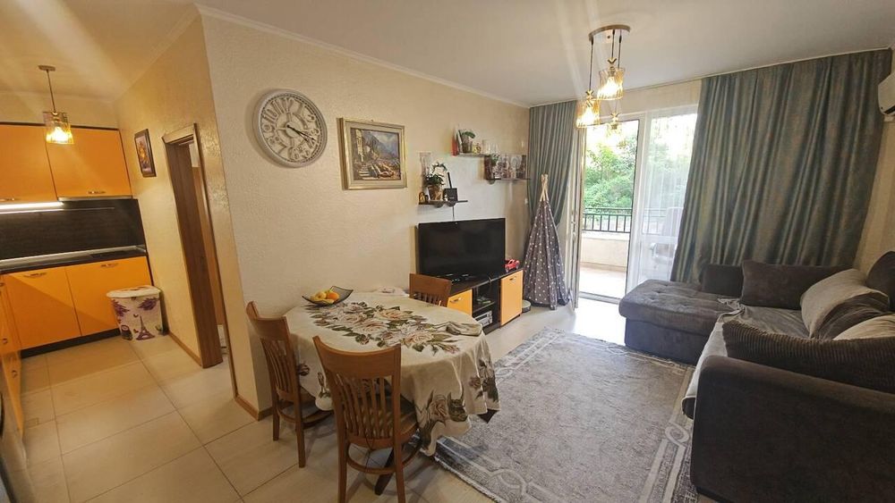 Продава се Тристаен апартамент в к.к. Слънчев бряг - 76 кв.м за 1343 €/кв.м - Снимка #7