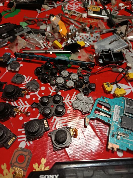 Psp  запчасти игры