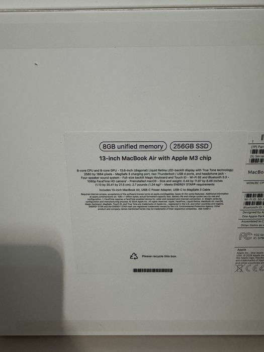 Macbook Air 2025 with Apple M3 chip+защитный чехол
