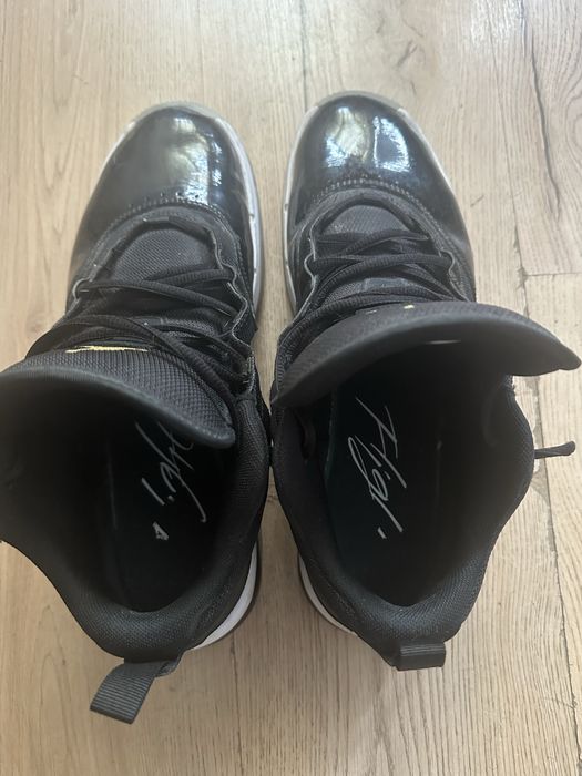 Jordan Stay Loyal 3